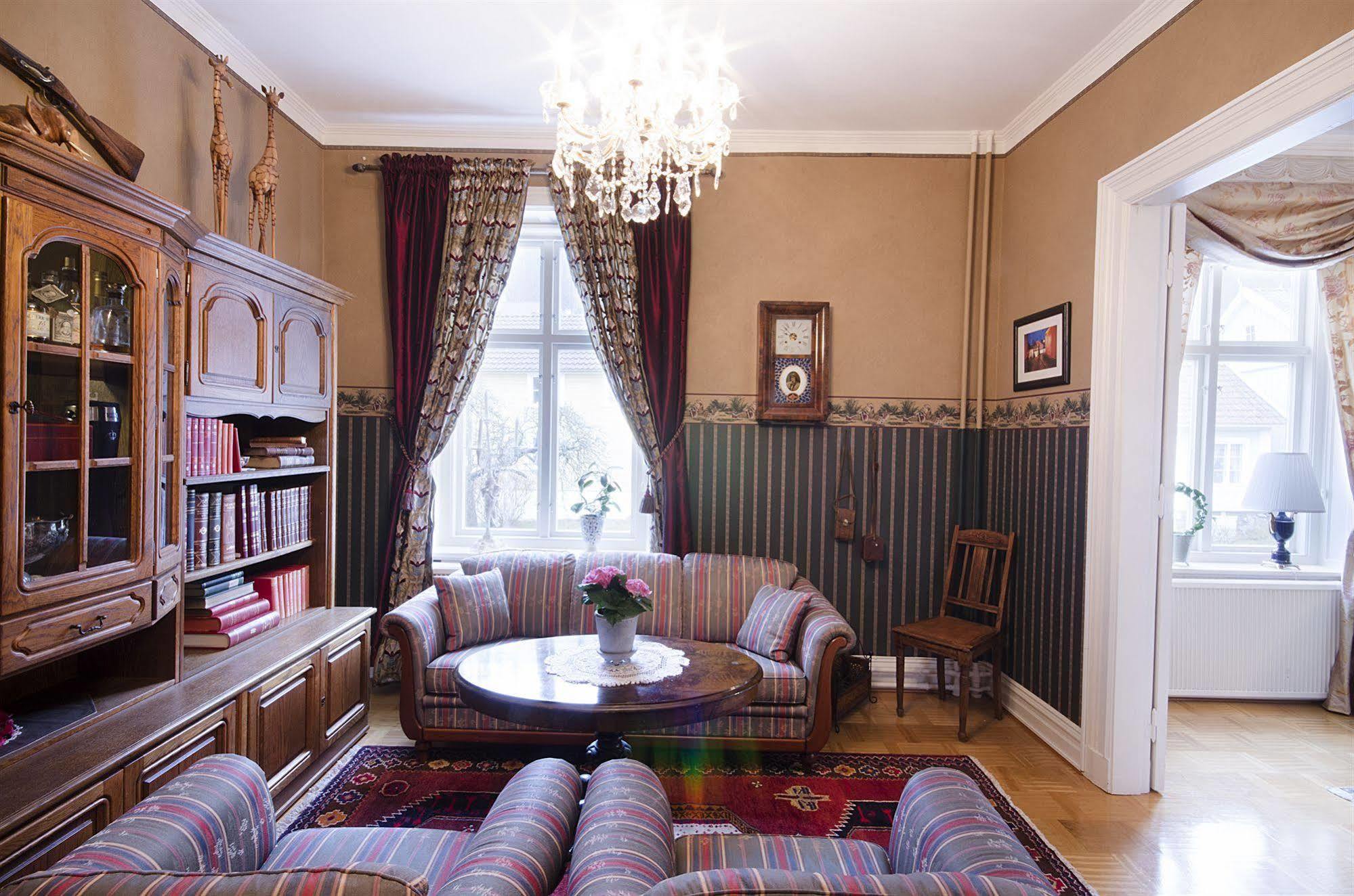 Hotel Amalias Hus Gränna Dış mekan fotoğraf